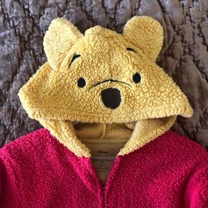 Winnie-the Pooh pajamas/costume, Adult Size M